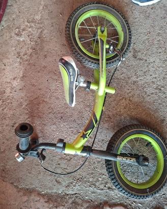 Bici senza pedali piccola e media