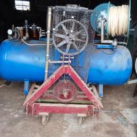 Compressore per potatura