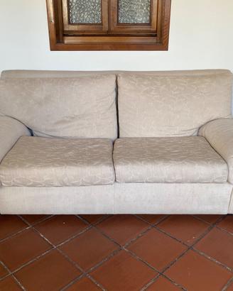 Divano due posti
