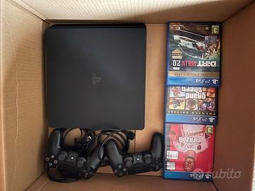 Ps 4 2021 + 2 Joystick + 3 videogiochi