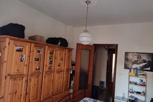 Stanza in appartamento condiviso (solo donne)