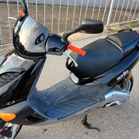 Aprilia SR 50