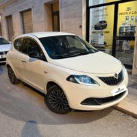 Lancia Ypsilon 1.0 Hybrid 2024