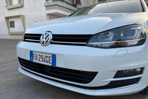 Volkswagen Golf 1.6 TDI 110 CV DSG AUTOM. Highline