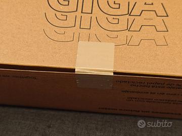 ZTE MC888 Ultra Modem Router 5G WiFi 6 top