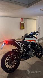 Ktm duke 390