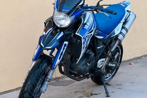 Yamaha xt660x
