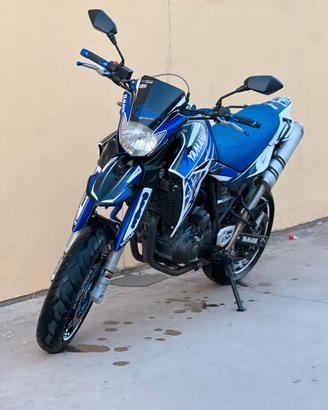 Yamaha xt660x