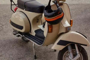 Vespa p150x