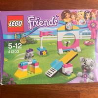 LEGO Friends 41303 - Il Parco Giochi dei Cuccioli