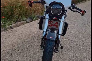 Monster s4 916