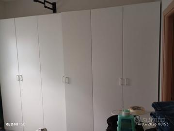 Armadio camera da letto
Già smontato
