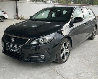 Peugeot 308 1.5 Blue-HDI 130cv