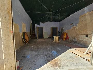 Palazzina vicino la piazza