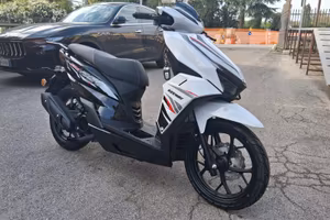 SCOOTER KEEWAY ICON 125S BIANCO