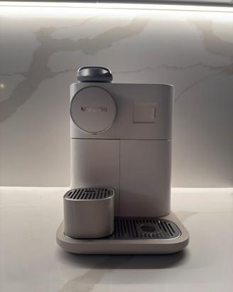 Nespresso De Longhi Gran Lattissima One White