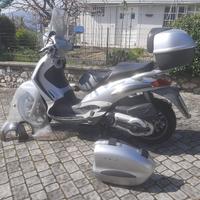 Beverly Piaggio 500 ie