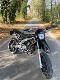 Aprilia SX50