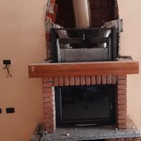 Inserto fuoco areazione + granito e parte in legno