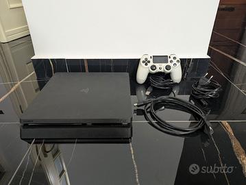 PlayStation 4 Slim da 1TB 