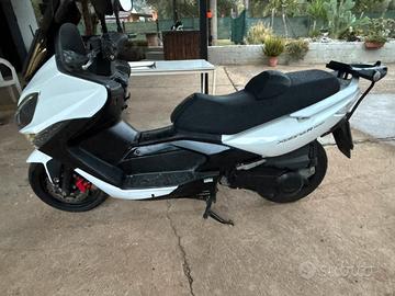 Kymco XCITING 300 R