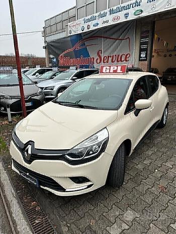 Renault Clio IV Berlina | 90CV 66KW | 0.9L GPL |