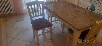 Piccola cucina completa