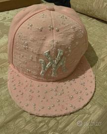 cappello rosa new york yankees con perline