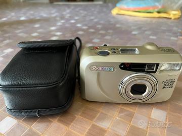 Macchina fitografica Kyocera