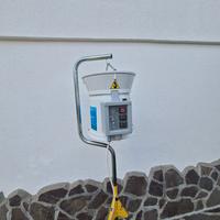 lampada faro scalda asciuga e illumina