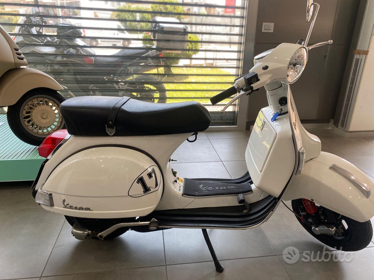 Vespa Px150 Vespa 150px Motorcycles Prezzo Vespa Px 150 Piaggio