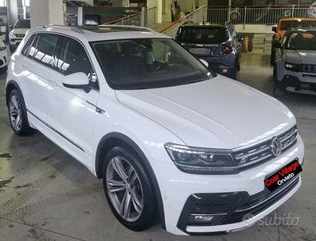 Volkswagen Tiguan 2.0 tdi DSG R-Line exterior...