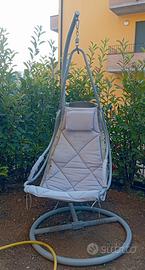 poltrona da giardino sospesa