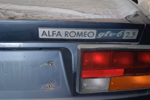 GTV6 2.5 Alfetta discrete condizioni, motore Busso