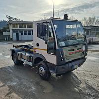 BUCHER BU2002 4X2 SCARRABILE
