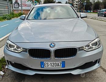 BMW 330d Touring xdrive 2013