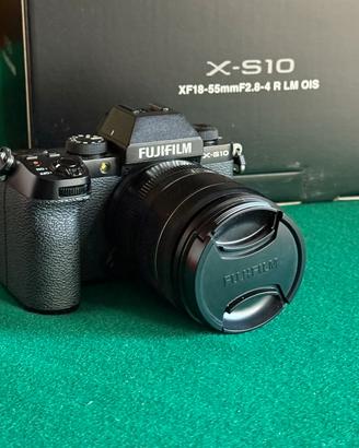 Fotocamera Fuji x-s10 + obiettivo 18-55 mm