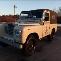Land Rover 88 