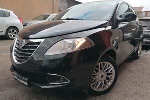 Lancia Ypsilon 1.2 69 CV 5 (da vetrina)