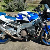 Aprilia tuono 1000 rr v2