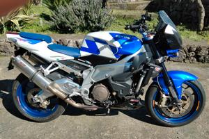 Aprilia tuono 1000 rr v2