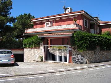 Villa ideale per vacanza al mare mq 229