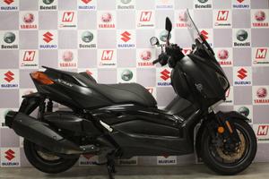 Yamaha X-Max 400