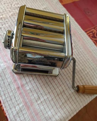 macchina per la pasta Titania