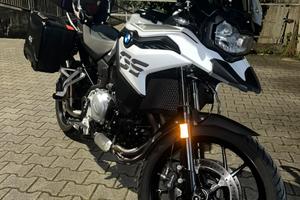 BMW F750gs