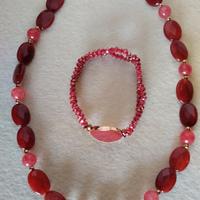 Collana di pietre naturali con bracciale