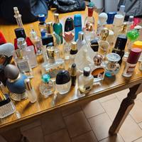 Flaconi di profumo vuoti da collezione