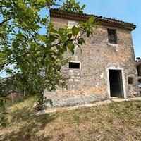 Terreno agricolo 6000 mq con fabbricato rurale