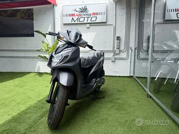 Sym Symphony 125 sr BAULETTO E DUE CASCHI IN REGAL