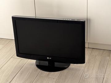 TV/MONITOR LCD LG 22 POLLICI